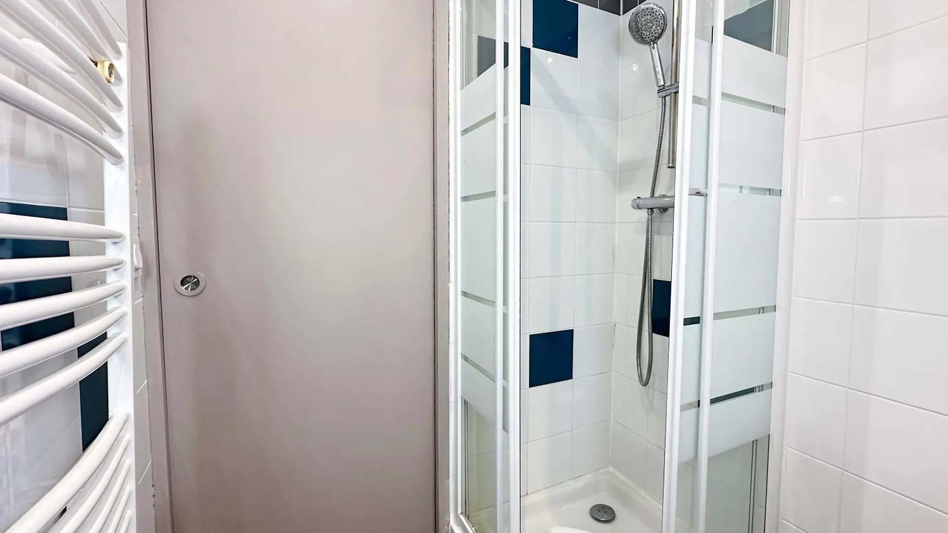Charming Studio Near The Louvre Museum Paris Apartment